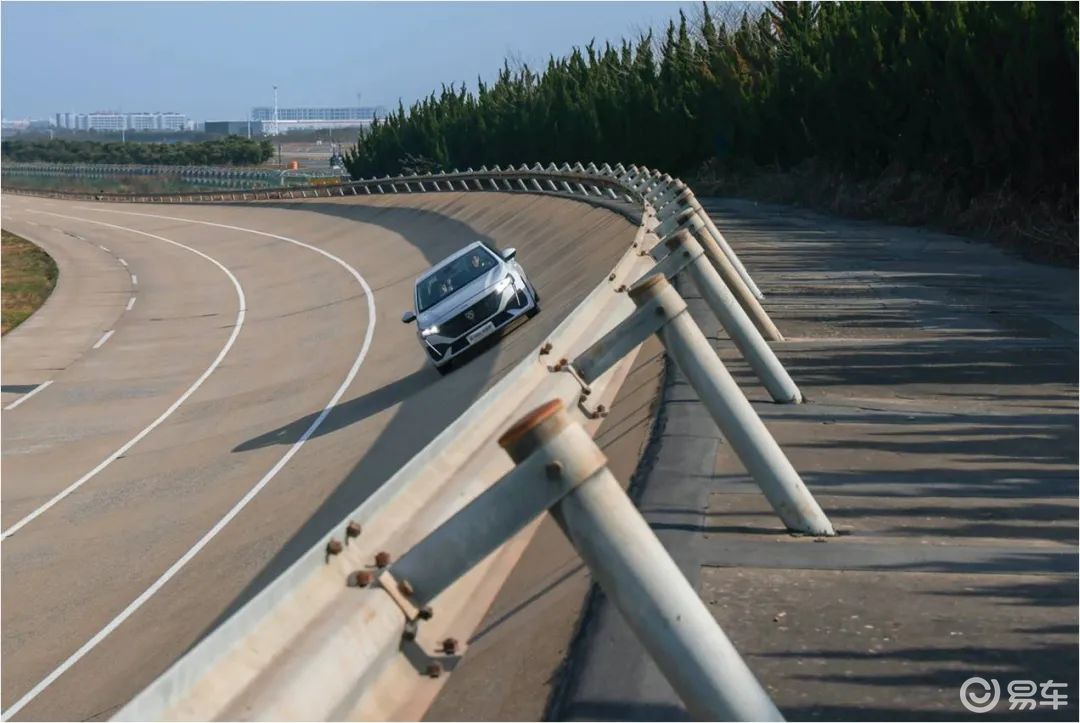 东风标致新408龘龘款价值是王道，高环满载221km/h