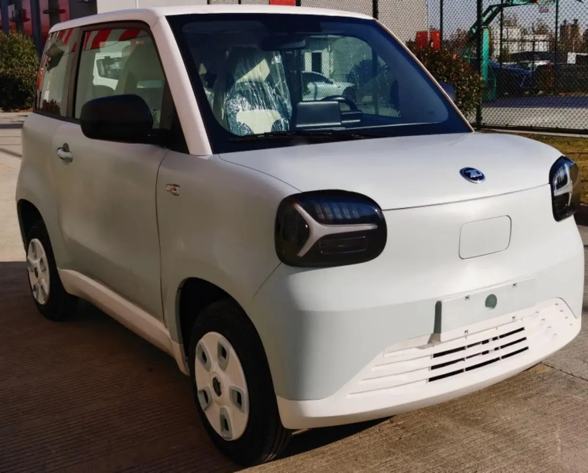 知豆彩虹将上市，长3米2，2门4座，续航超200km，竞争宏光MINI EV