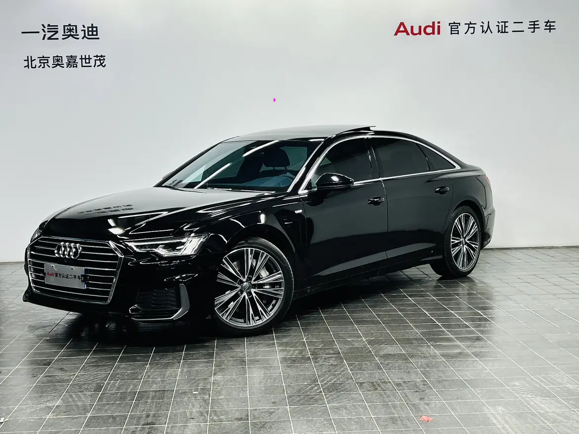 奥迪 A6L：2021 款 55 TFSI quattro 尊享动感型，1.5 万公里，36.98 万